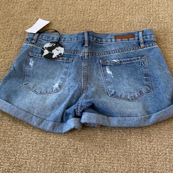 Articles of society denim shorts - Picture 2 of 2